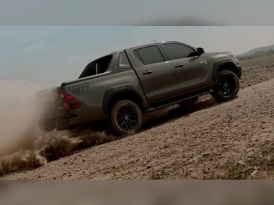 Toyota Hilux Revo Rocco - thaicars.com