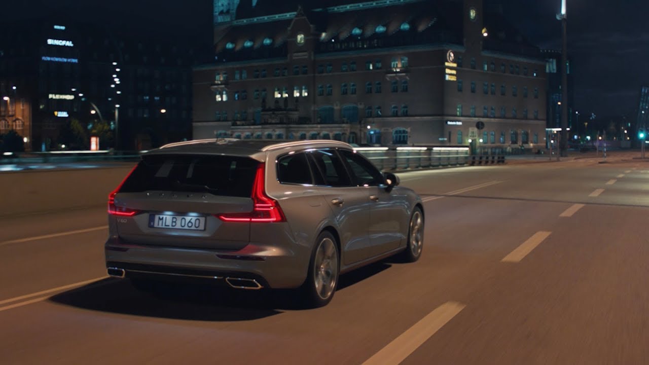 Volvo V60 Recharge - thaicars.com