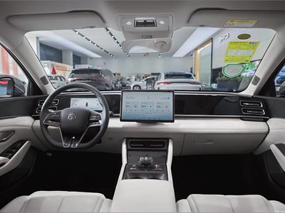 Qin L DM‑i - thaicars.com