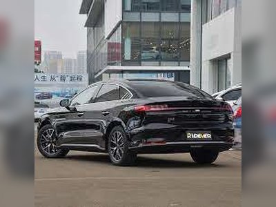 BYD E9 - thaicars.com