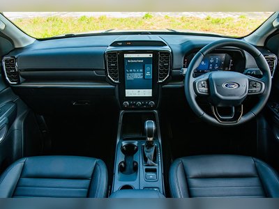 Ford  Everest Titanium+ - thaicars.com