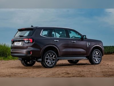 Ford  Everest Titanium+ - thaicars.com