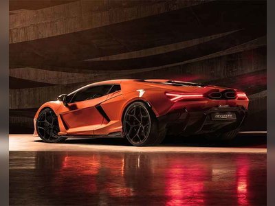 Lamborghini Revuelto - thaicars.com