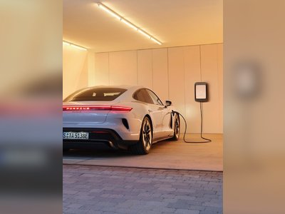 Porsche Taycan series - thaicars.com