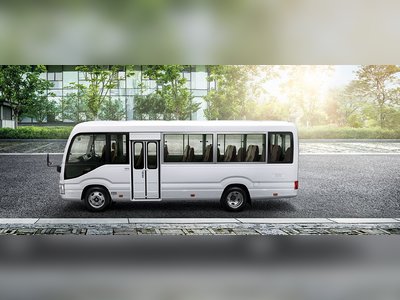 Toyota Coaster - thaicars.com