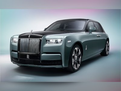 Rolls-Royce Phantom - thaicars.com